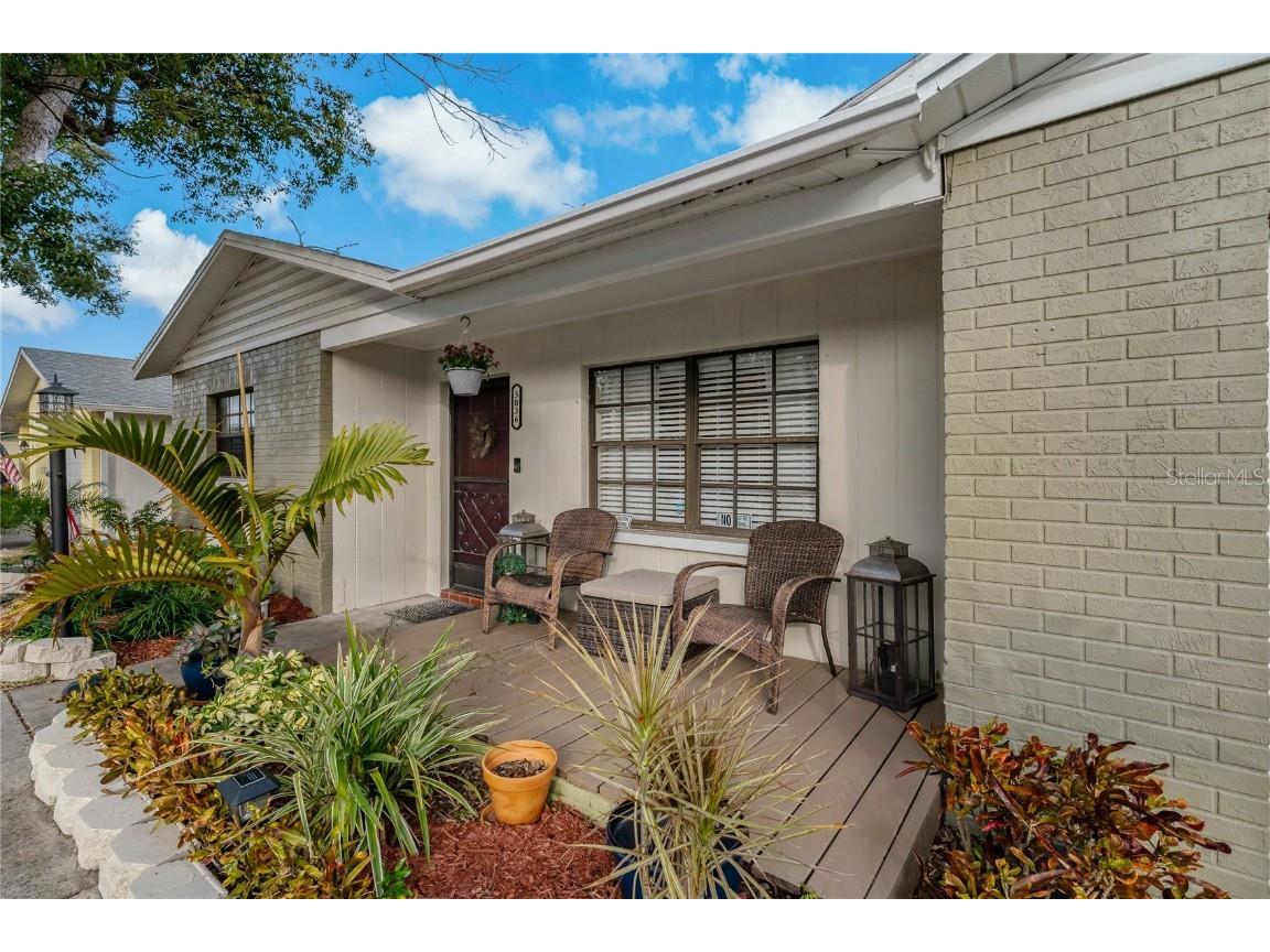 5036 Glenhurst Lane New Port Richey FL 34653 TB8425039 image1