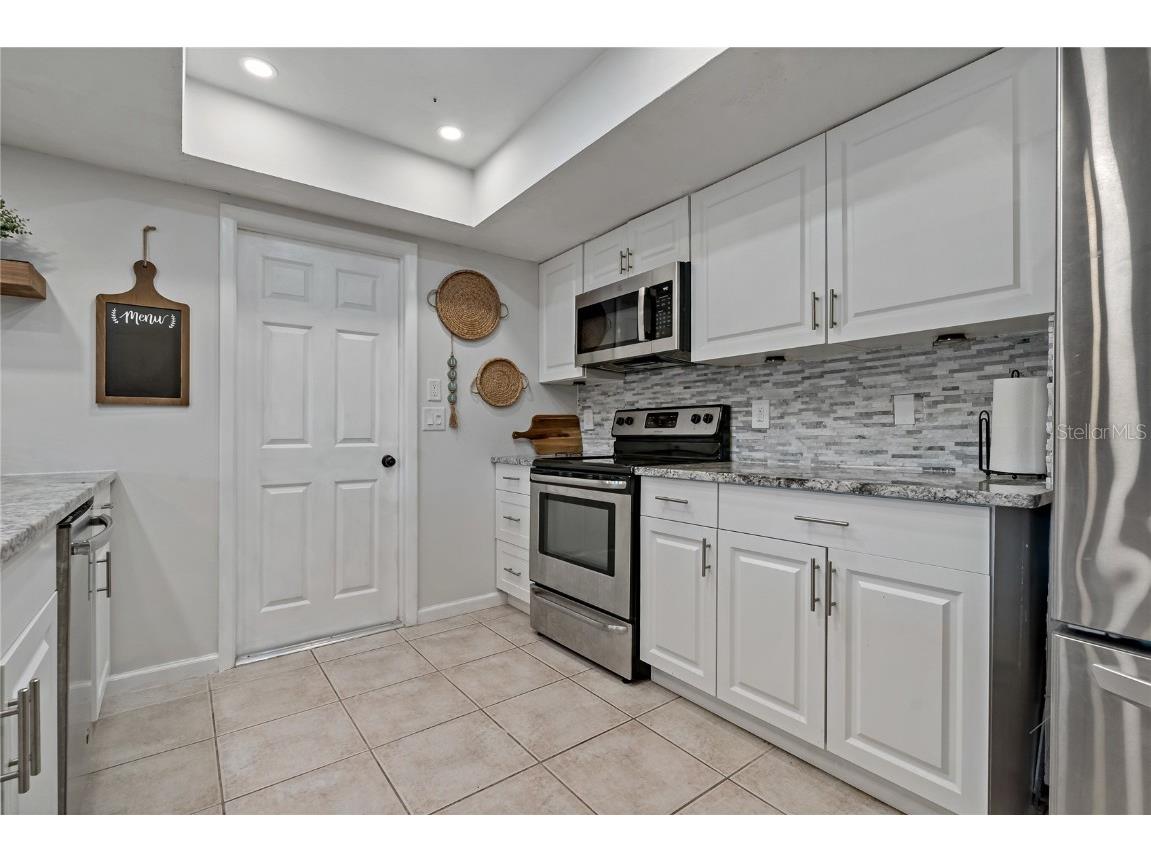 5036 Glenhurst Lane New Port Richey FL 34653 TB8425039 image6