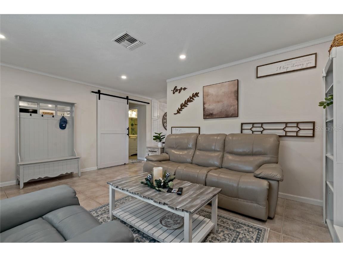 5036 Glenhurst Lane New Port Richey FL 34653 TB8425039 image7