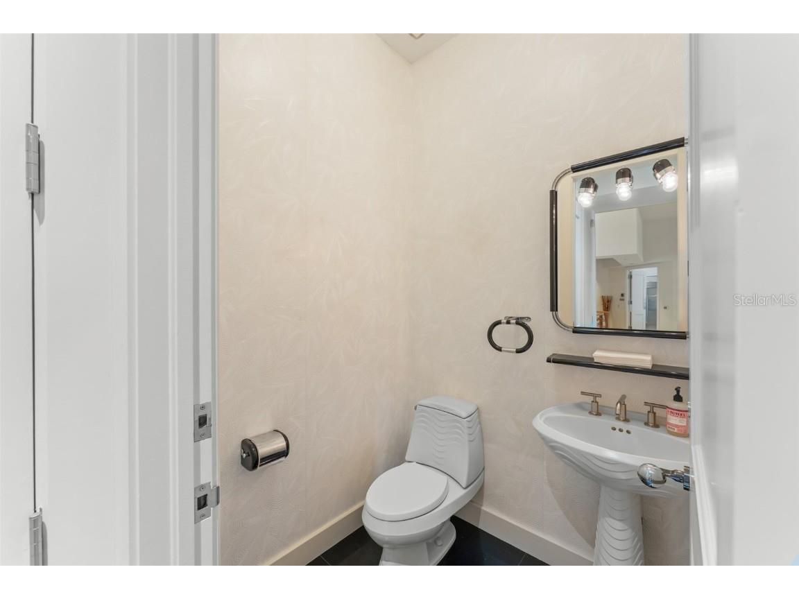 5036 Latrobe Drive Windermere FL 34786 - LAKE BESSIE O6346003 image36