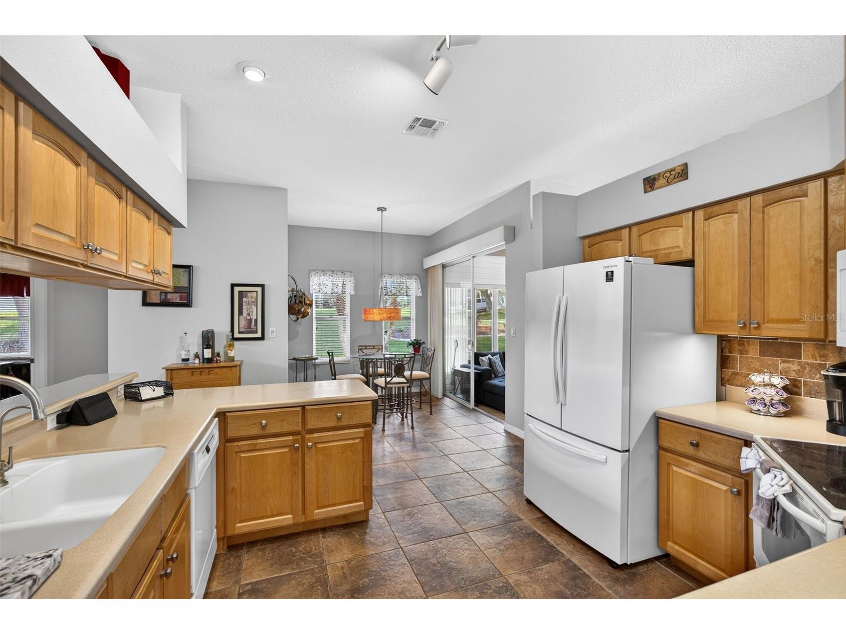 5036 Sawgrass Lake Circle Leesburg FL 34748 O6395800 image13