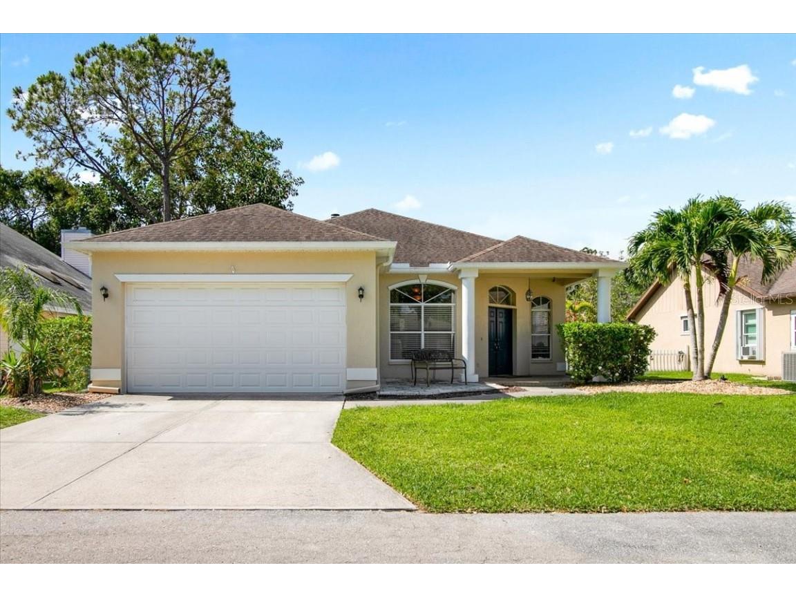 5037 82nd Way E Sarasota FL 34243 A4568587 image1