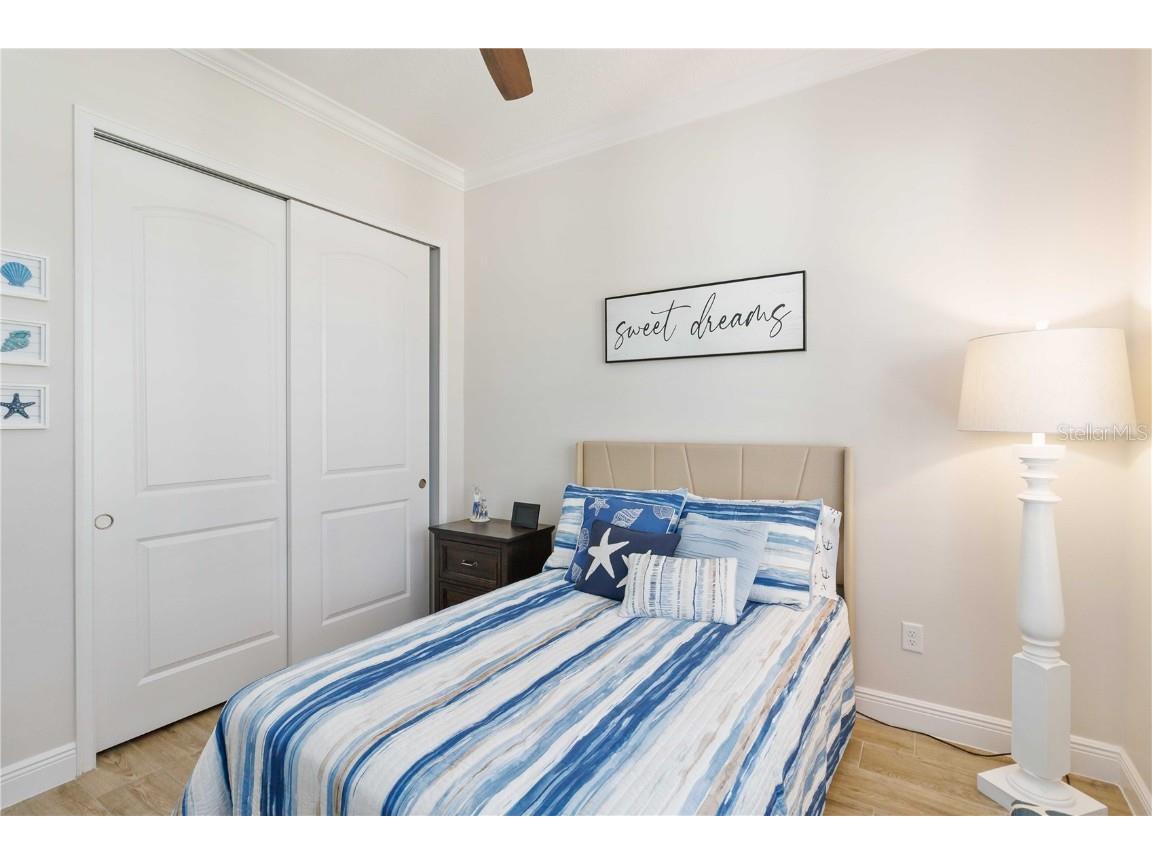 5037 Fallglo Way Saint Cloud FL 34772 - LIVE OAK LAKE S5134561 image32