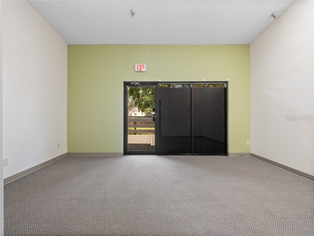 5037 North Lane Orlando FL 32808 S5126829 image10