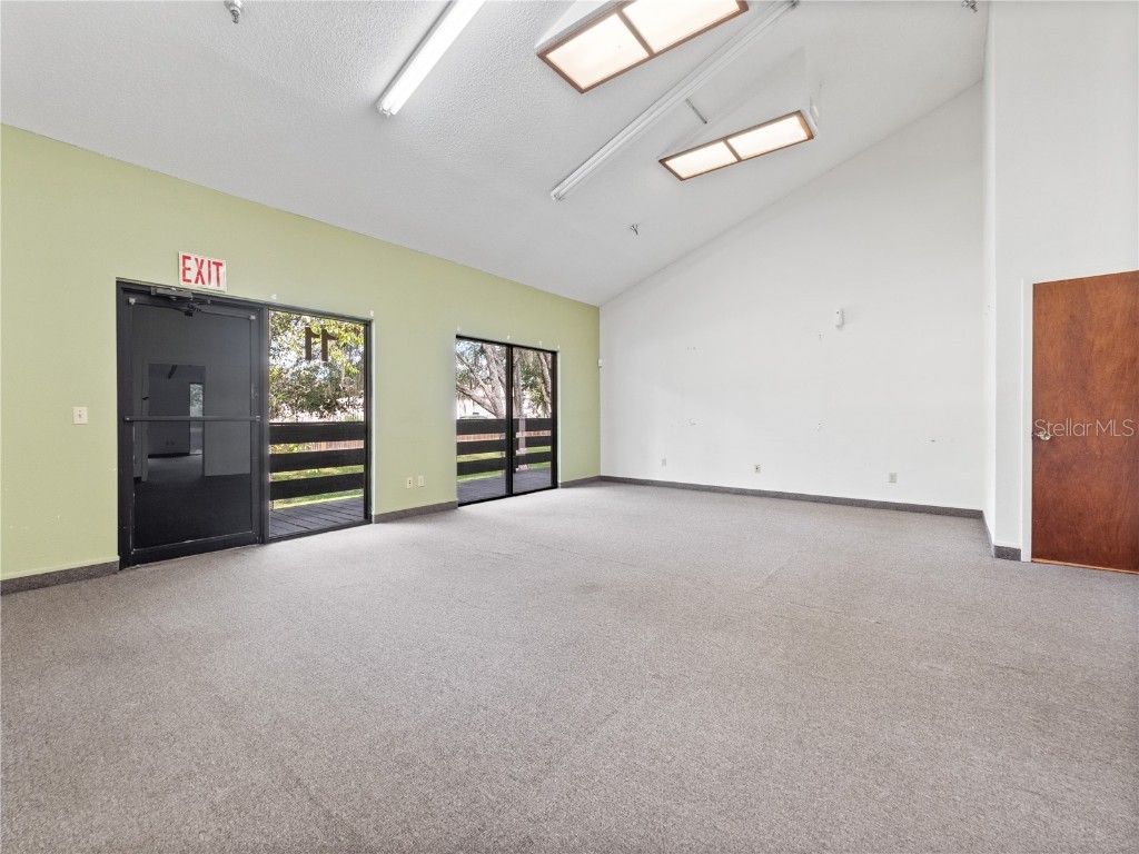 5037 North Lane Orlando FL 32808 S5126829 image11