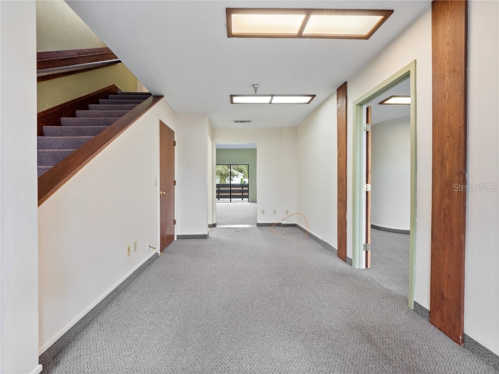 5037 North Lane Orlando FL 32808 S5126829 image21