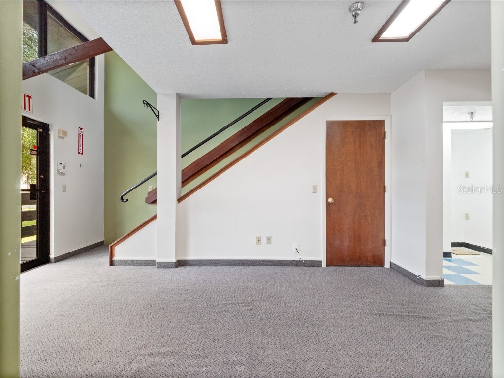 5037 North Lane Orlando FL 32808 S5126829 image24