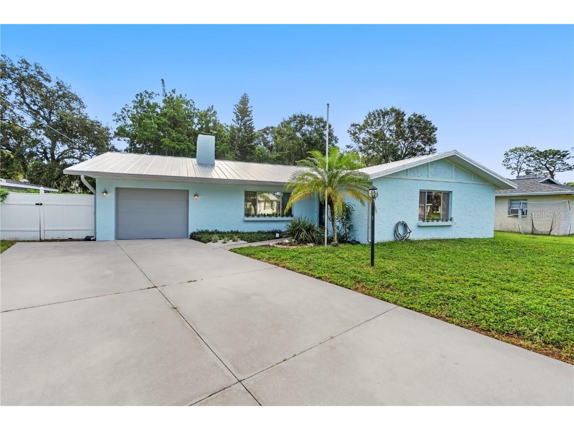 5038 Delmonte Avenue Sarasota FL 34235 A4582637 image1
