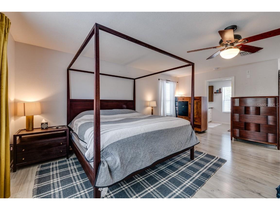 5039 Dr Martin Luther King Jr Street N Saint Petersburg FL 33703 TB8446580 image22