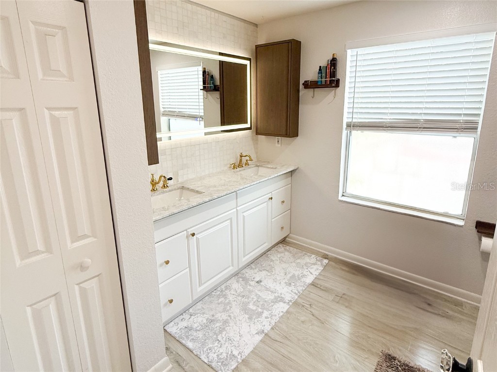 5039 Dr Martin Luther King Jr Street N Saint Petersburg FL 33703 TB8446580 image25