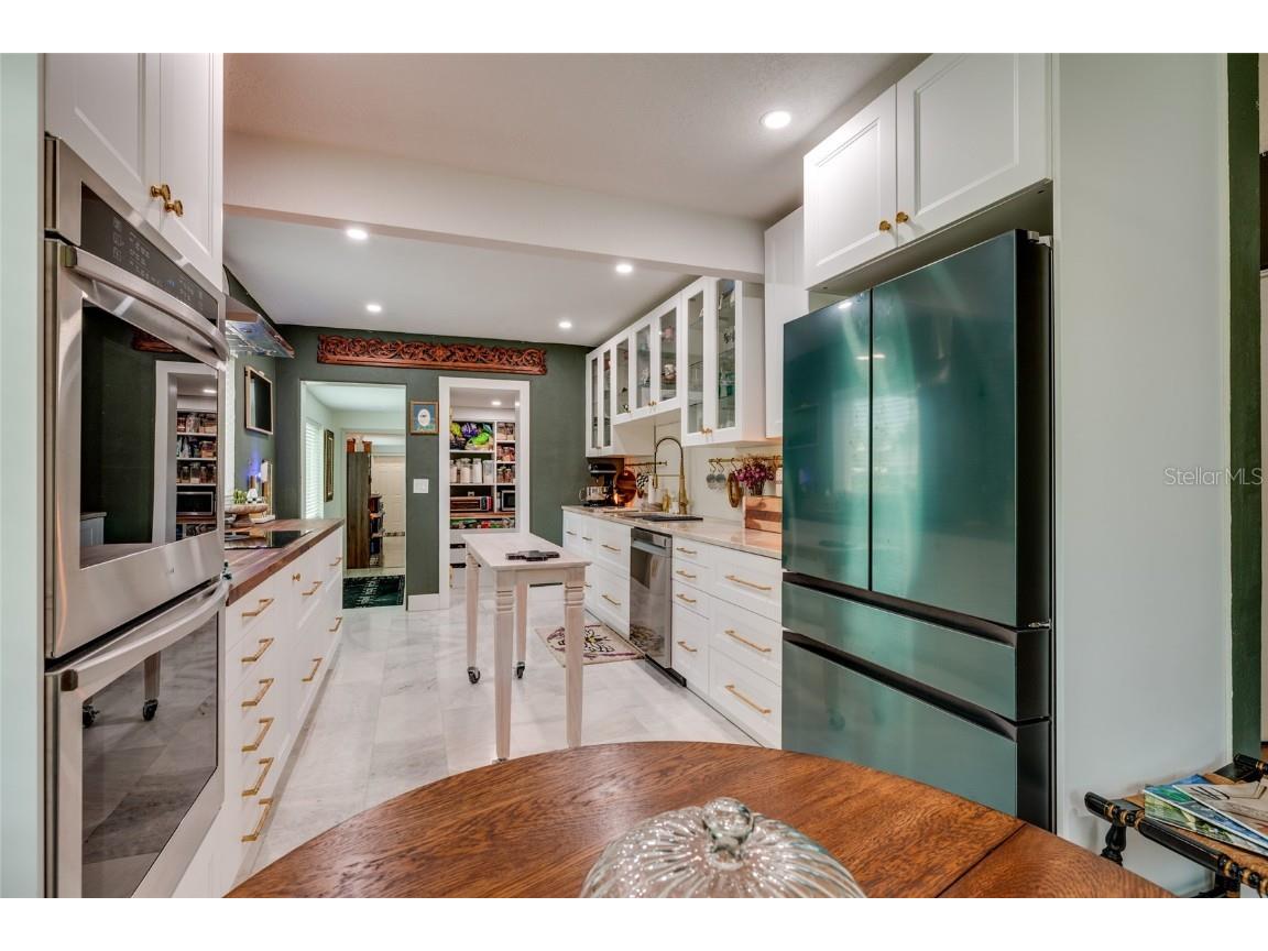 5039 Dr Martin Luther King Jr Street N Saint Petersburg FL 33703 TB8446580 image7