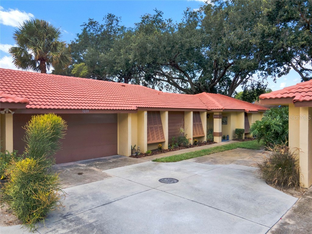 5039 Nassau Circle #10 Orlando FL 32808 O6137162 image1