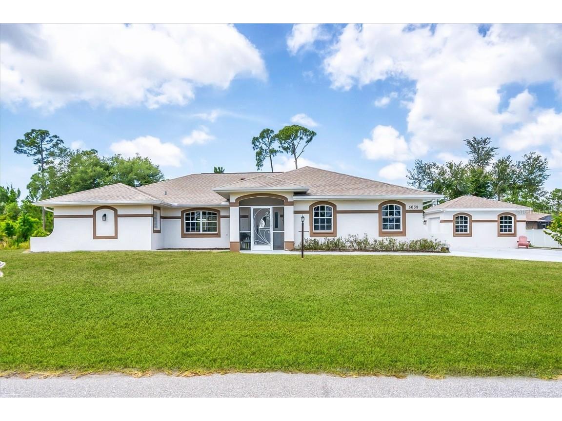 5039 Parker Street Port Charlotte FL 33981 D6136451 image1