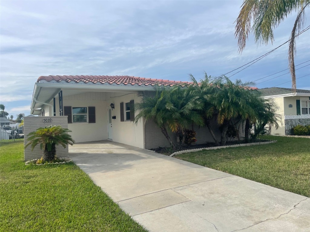 5039 Pelican Drive New Port Richey FL 34652 U8223130 image1