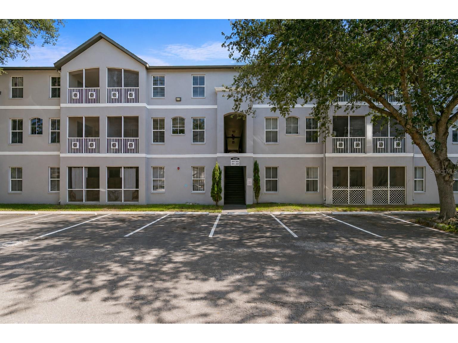 5039 Sunridge Palms Drive #203 Tampa FL 33617 TB8521855 image1