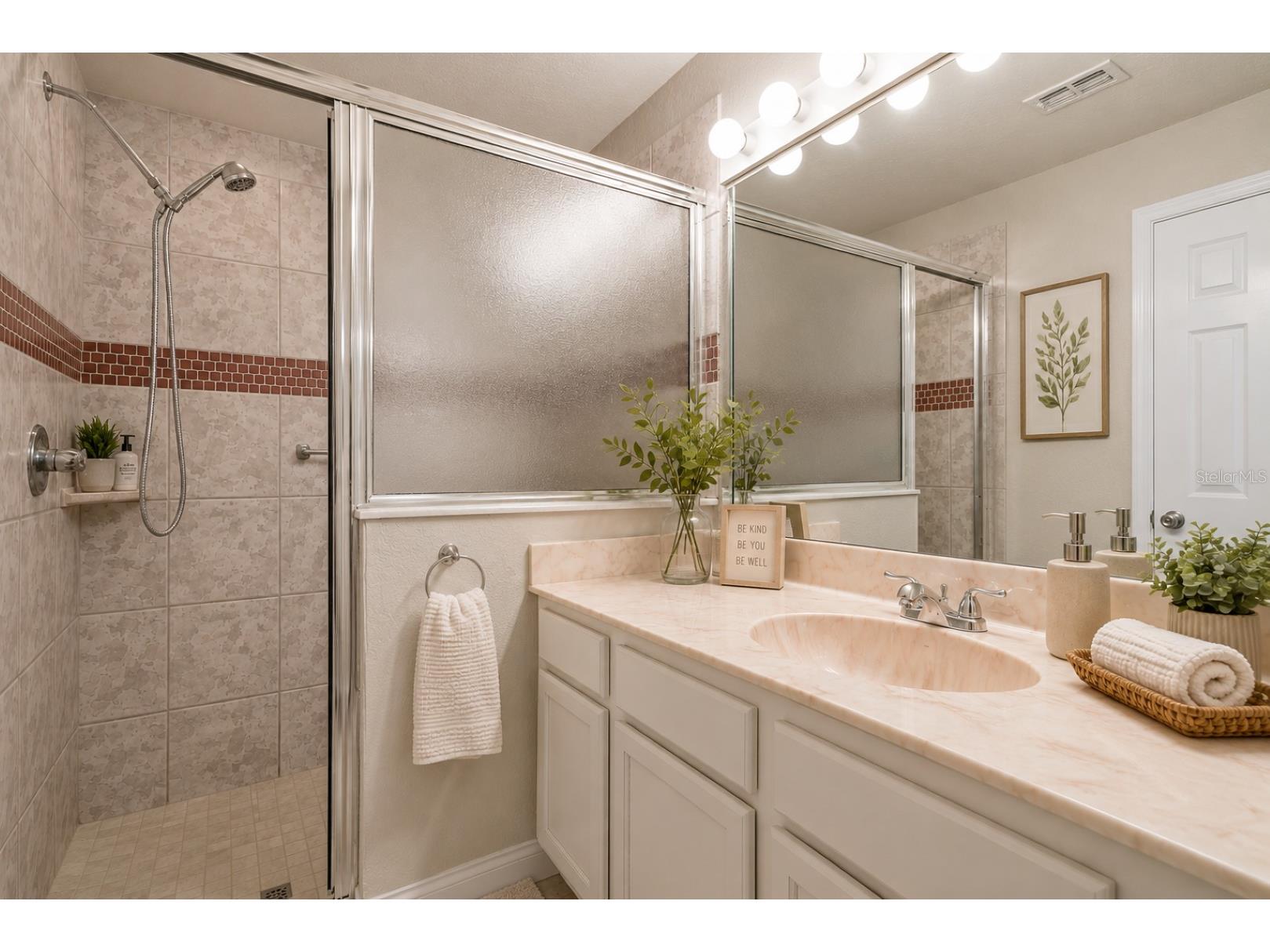 5039 Sunridge Palms Drive #203 Tampa FL 33617 TB8521855 image13