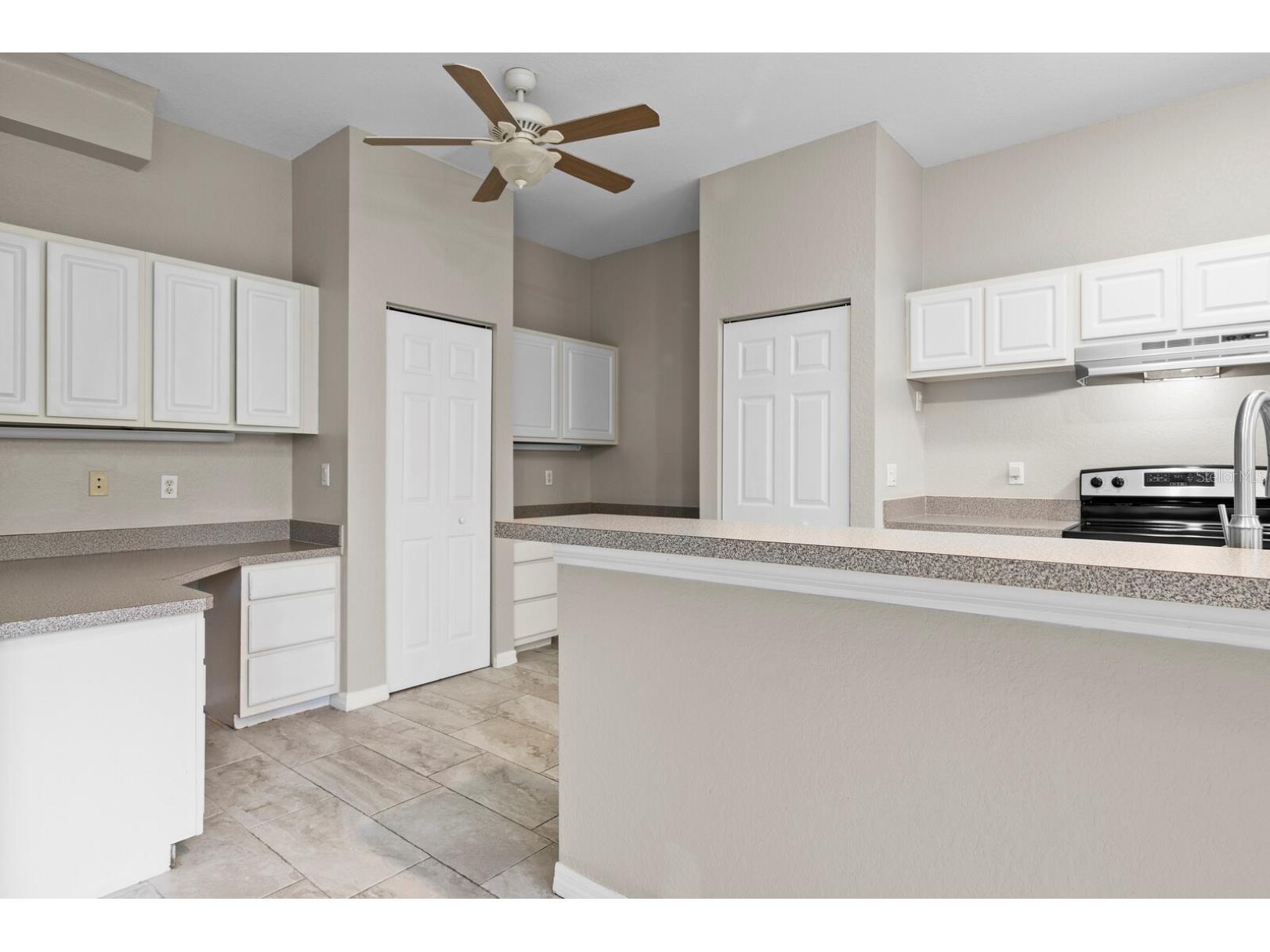 5039 Sunridge Palms Drive #203 Tampa FL 33617 TB8521855 image17