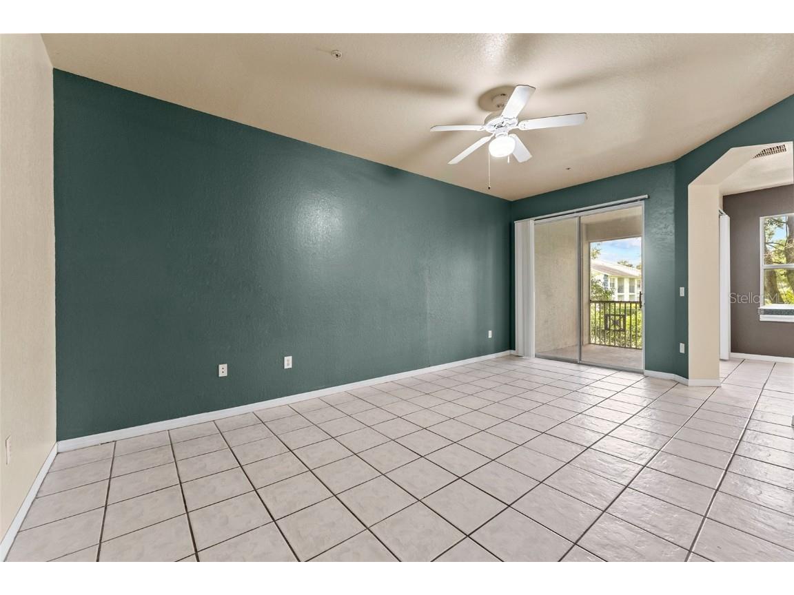 5039 Sunridge Palms Drive #204 Tampa FL 33617 TB8419327 image4