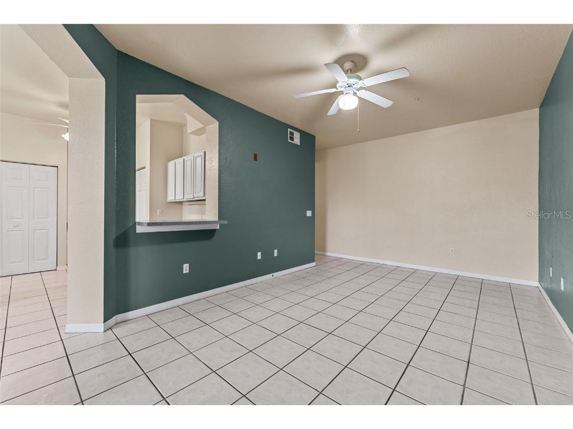 5039 Sunridge Palms Drive #204 Tampa FL 33617 TB8419327 image6