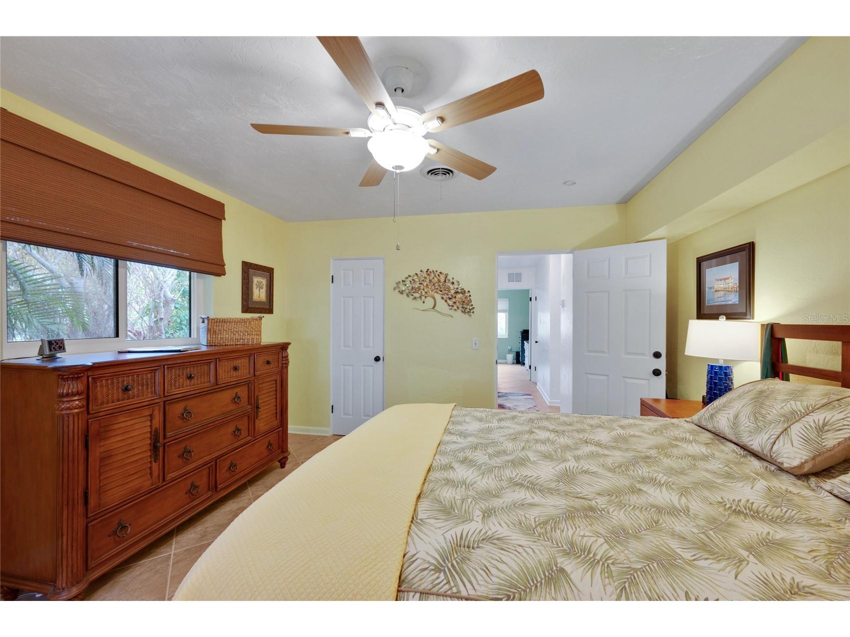 504 58th Street Holmes Beach FL 34217 A4685187 image25