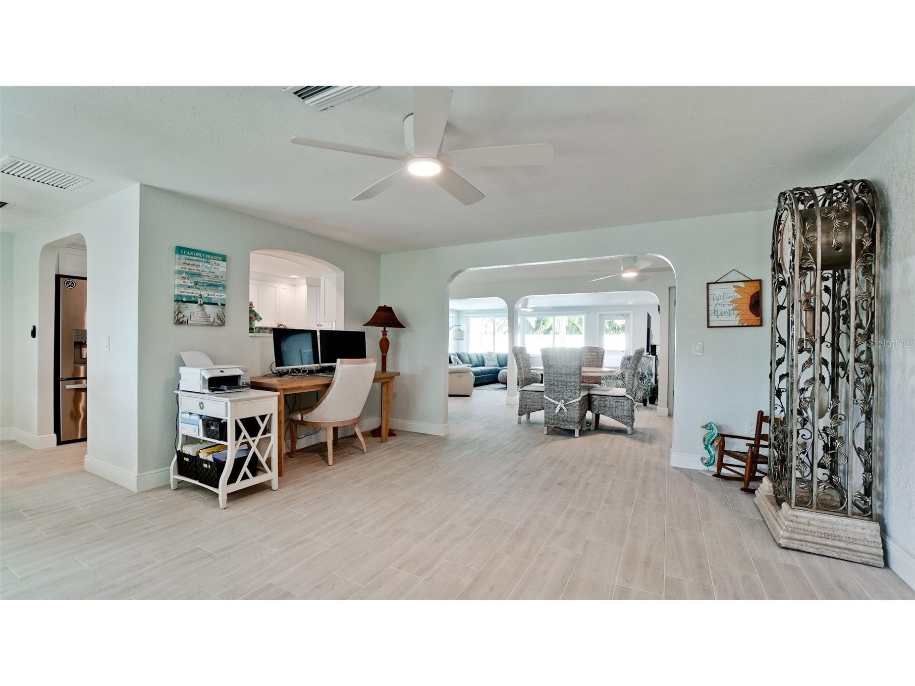 504 69th Street Holmes Beach FL 34217 A4688938 image11