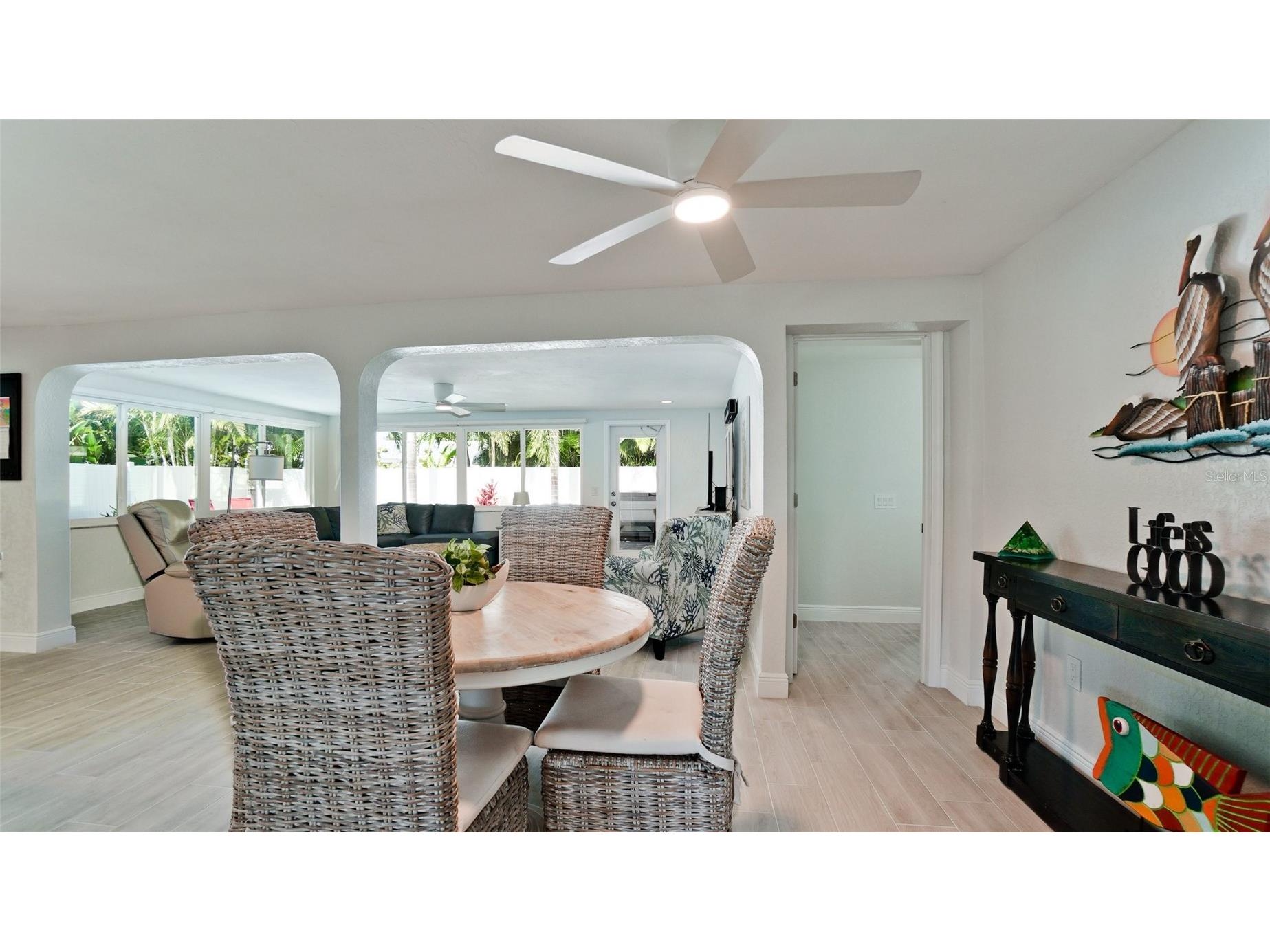 504 69th Street Holmes Beach FL 34217 A4688938 image14