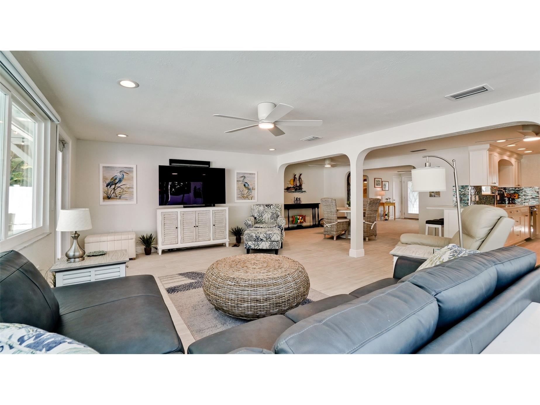 504 69th Street Holmes Beach FL 34217 A4688938 image15