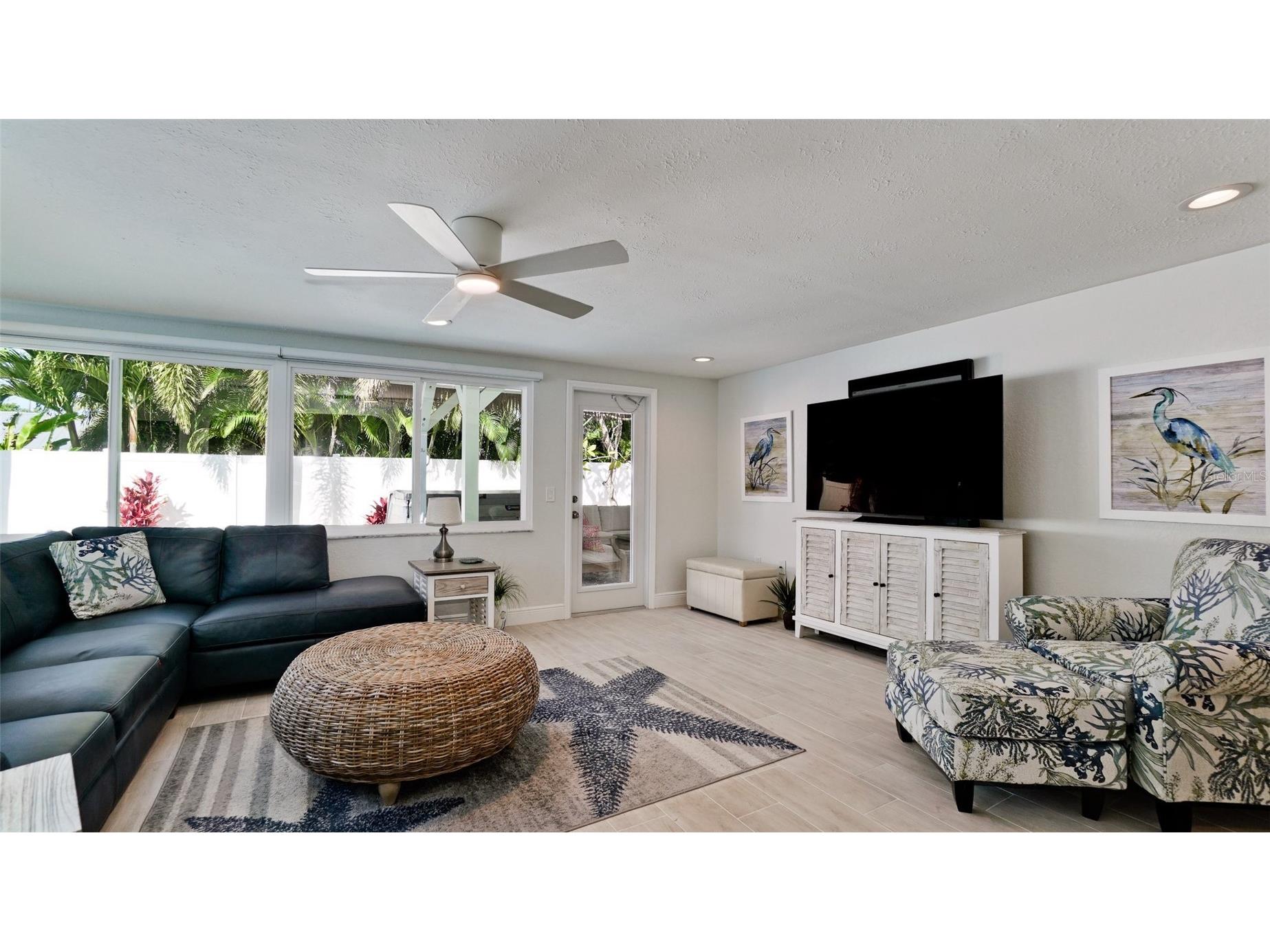 504 69th Street Holmes Beach FL 34217 A4688938 image17
