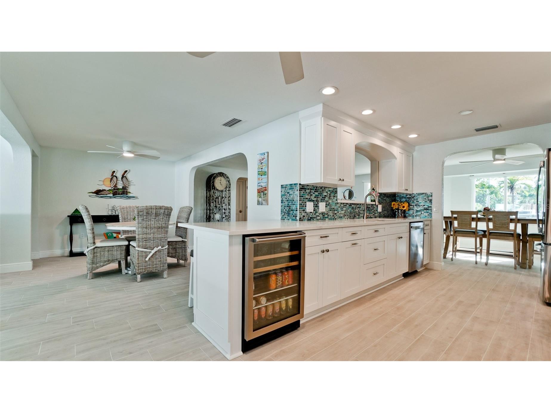 504 69th Street Holmes Beach FL 34217 A4688938 image18