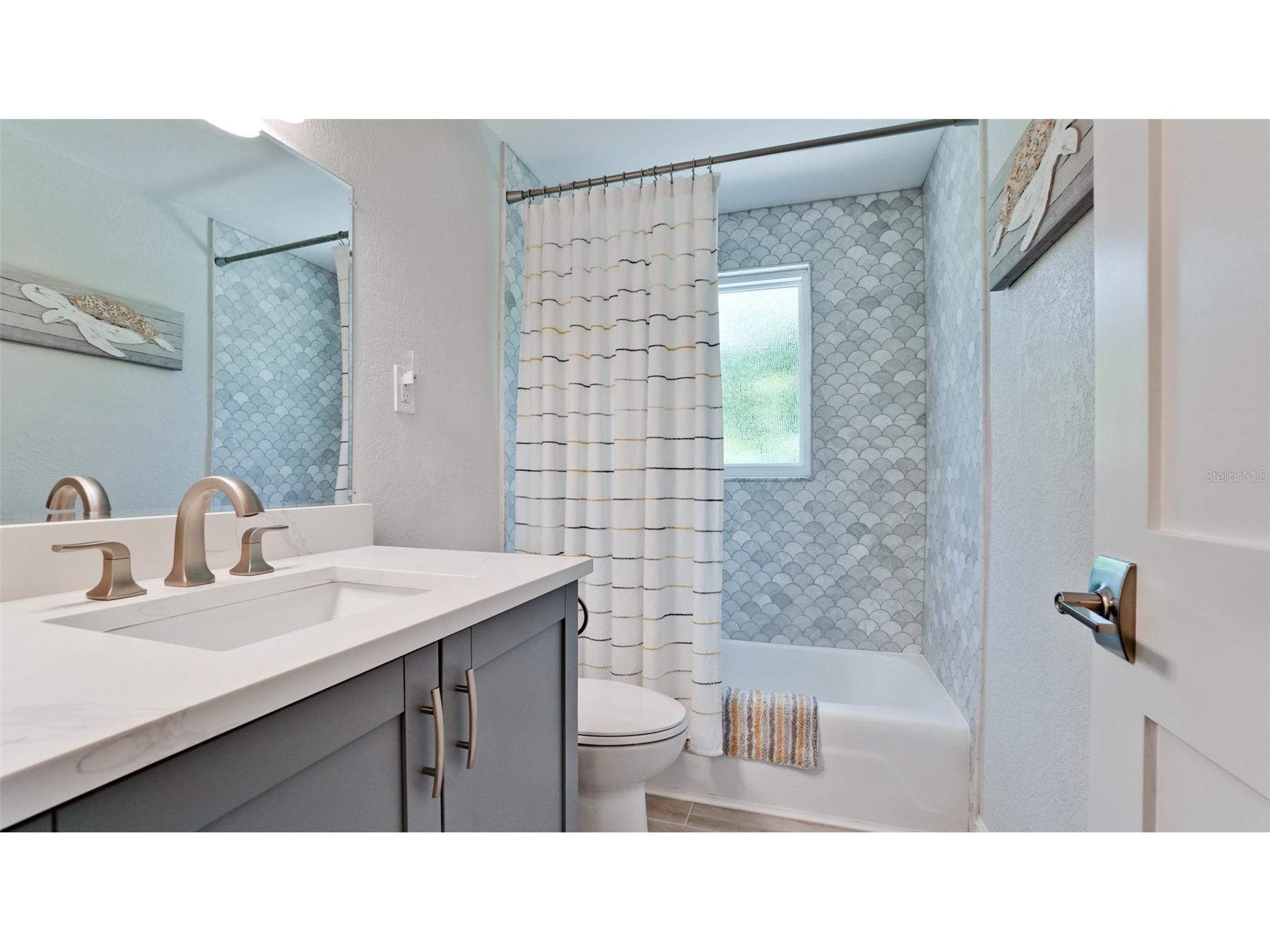 504 69th Street Holmes Beach FL 34217 A4688938 image32