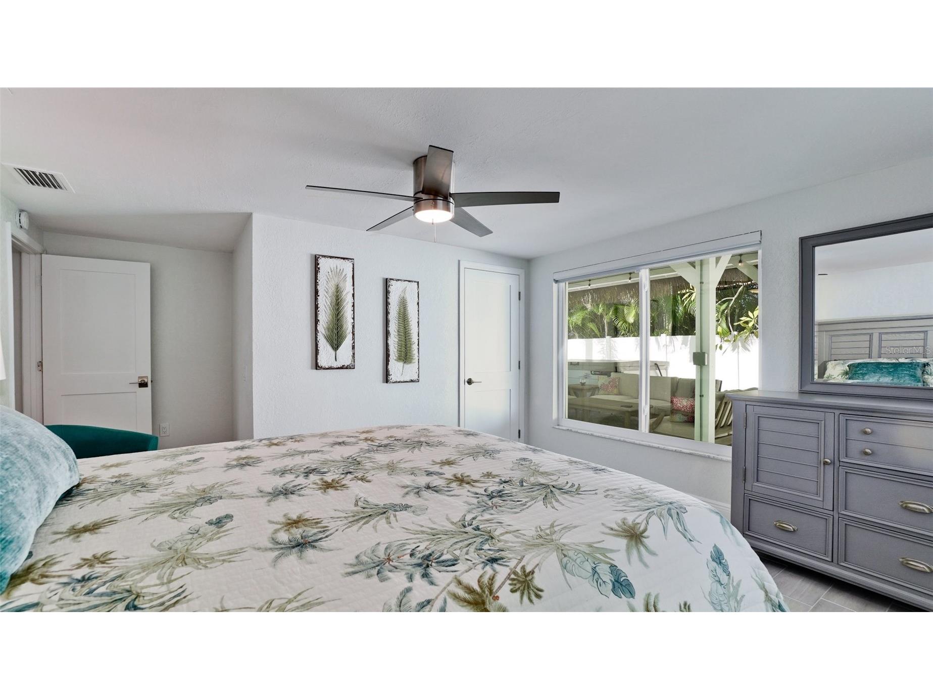 504 69th Street Holmes Beach FL 34217 A4688938 image34