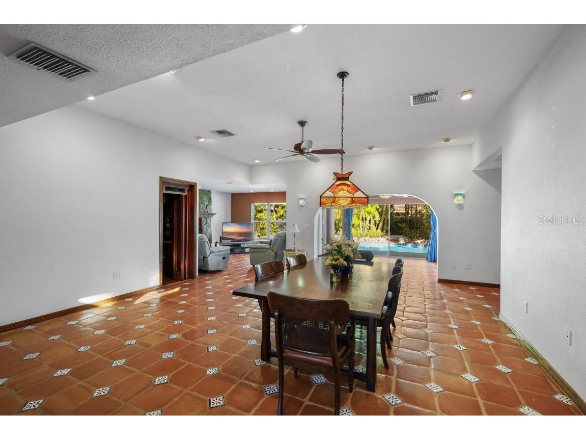 504 71st Street Holmes Beach FL 34217 A4604367 image12