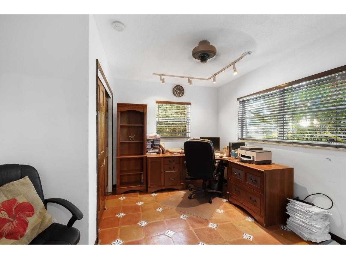 504 71st Street Holmes Beach FL 34217 A4604367 image27