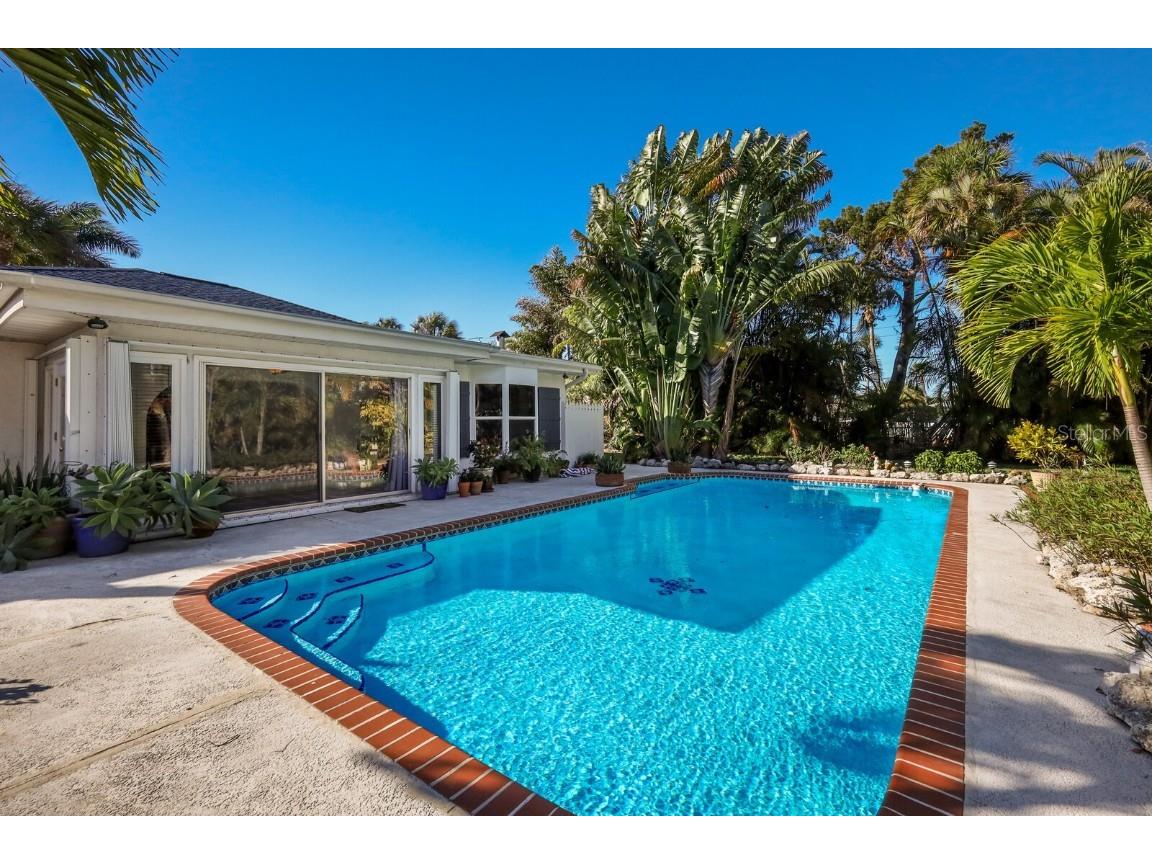 504 71st Street Holmes Beach FL 34217 A4604367 image32