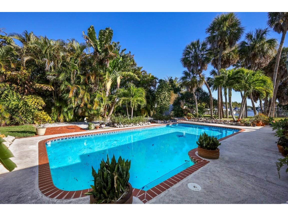 504 71st Street Holmes Beach FL 34217 A4604367 image39