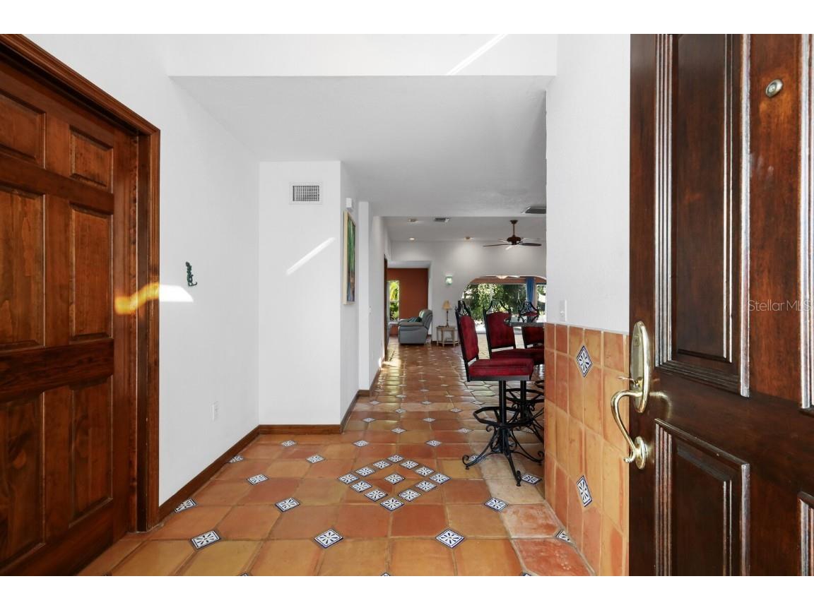 504 71st Street Holmes Beach FL 34217 A4604367 image5