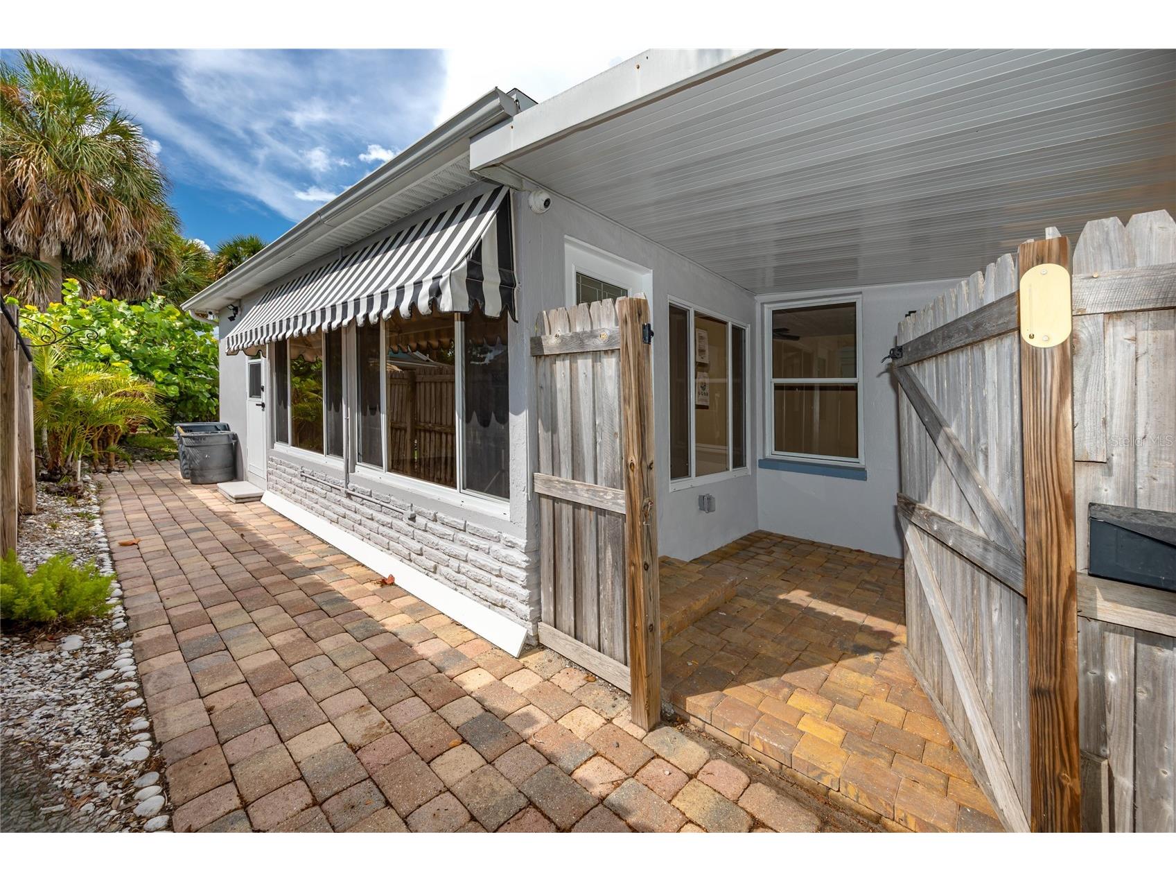 504 79th Avenue Saint Petersburg FL 33706 TB8527591 image39