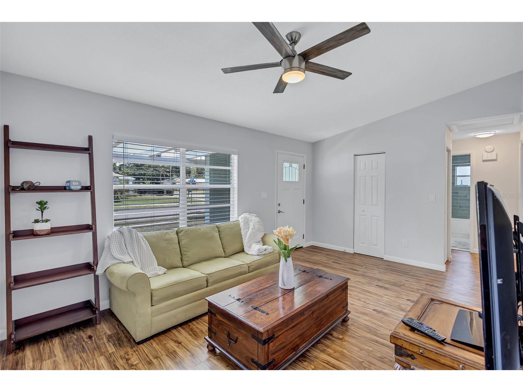504 7th Street SE Largo FL 33771 - LAKE ALISON TB8520325 image6