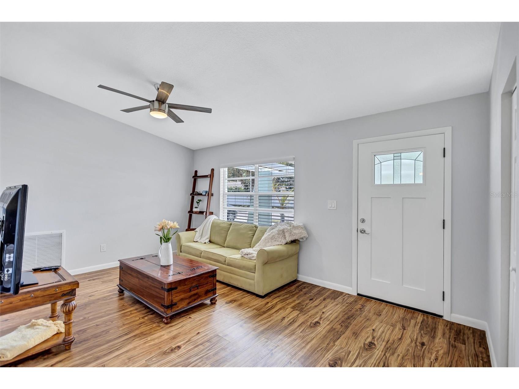 504 7th Street SE Largo FL 33771 - LAKE ALISON TB8520325 image7
