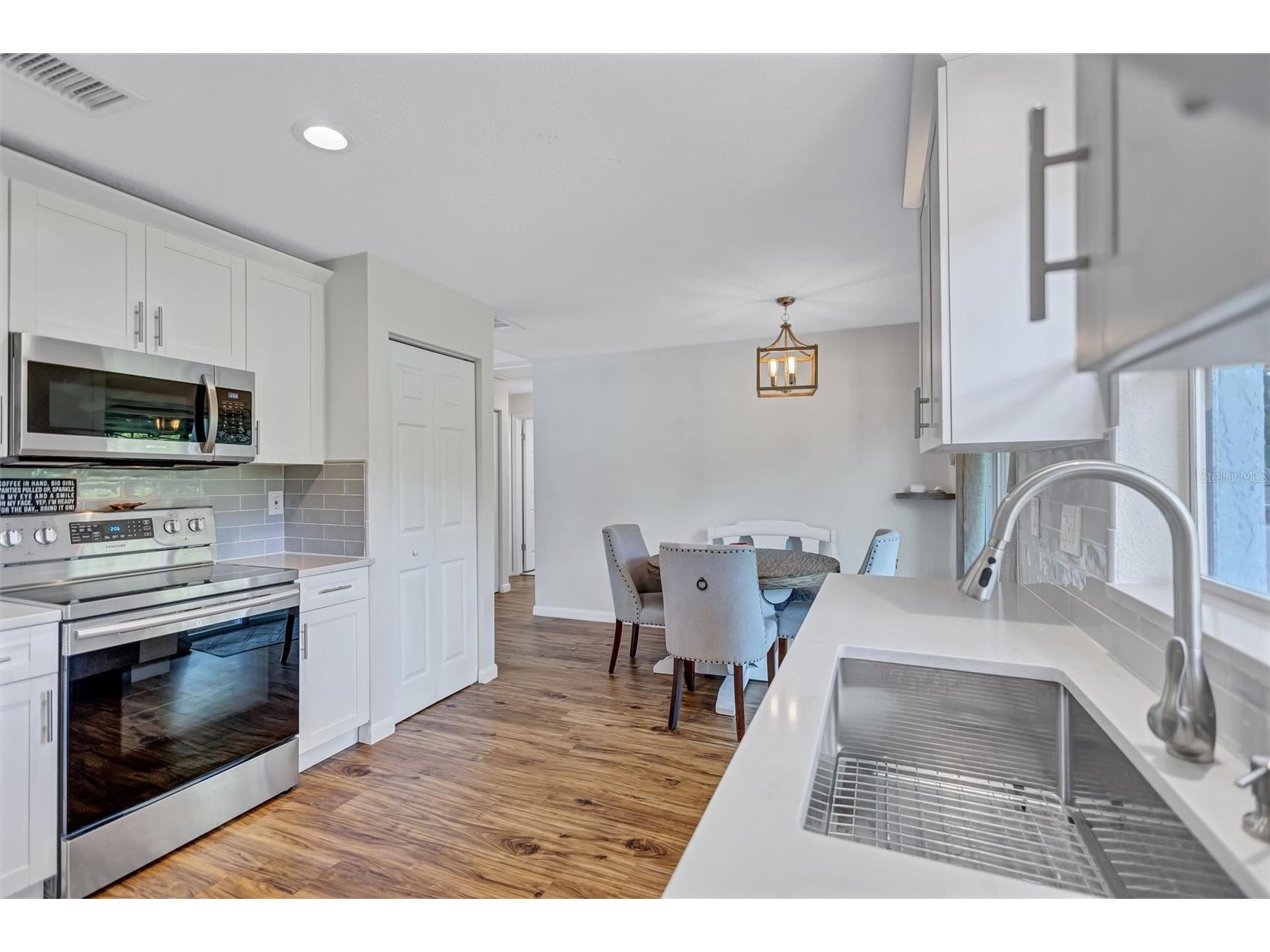 504 7th Street SE Largo FL 33771 - LAKE ALISON TB8520325 image9