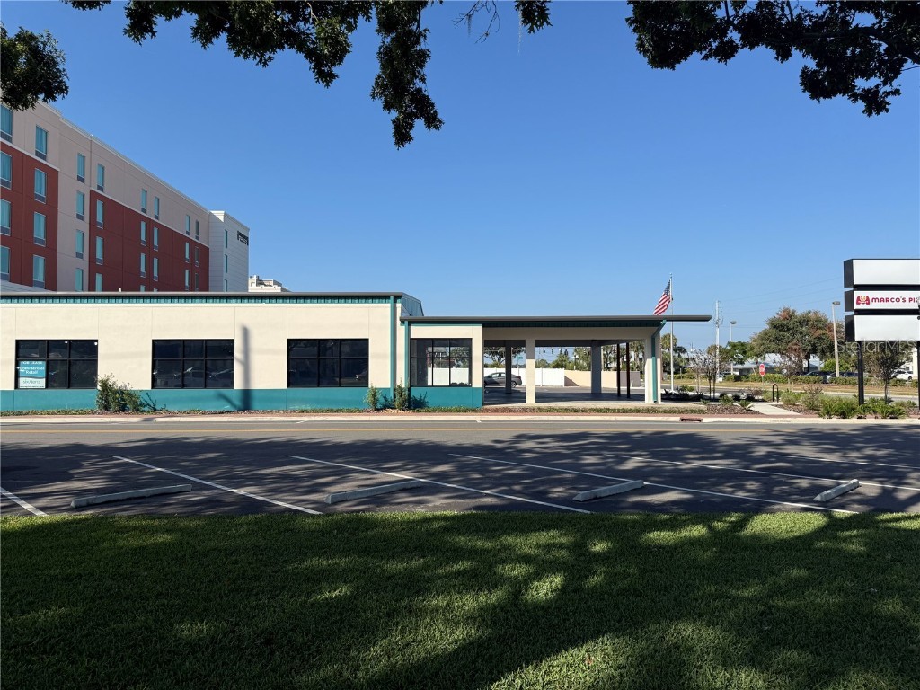 504 Avenue D NW Winter Haven FL 33881 O6363980 image2