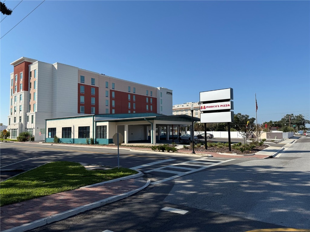 504 Avenue D NW Winter Haven FL 33881 O6363980 image3