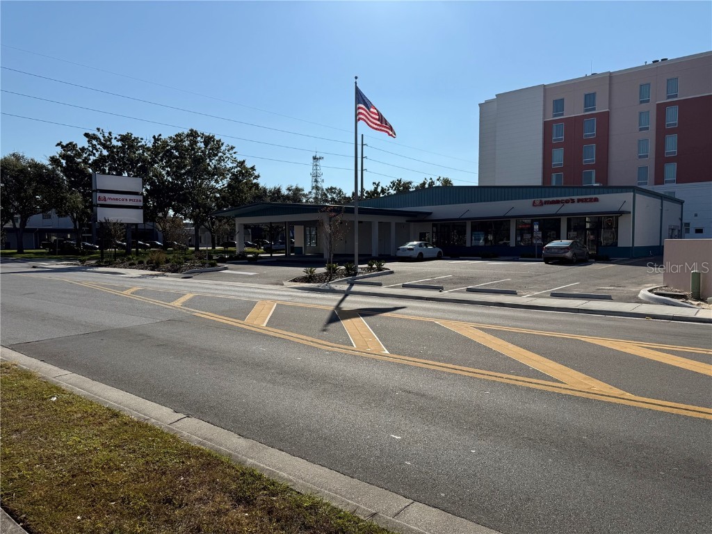 504 Avenue D NW Winter Haven FL 33881 O6363980 image4