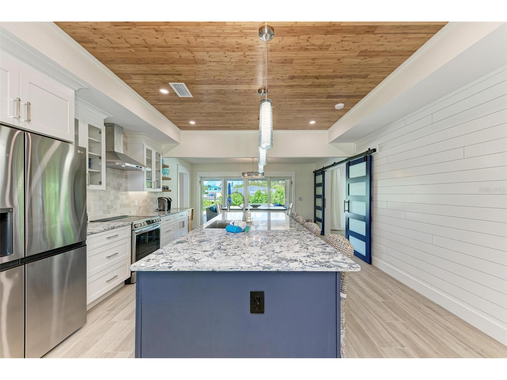 504 Bayview Drive Holmes Beach FL 34217 A4681249 image21