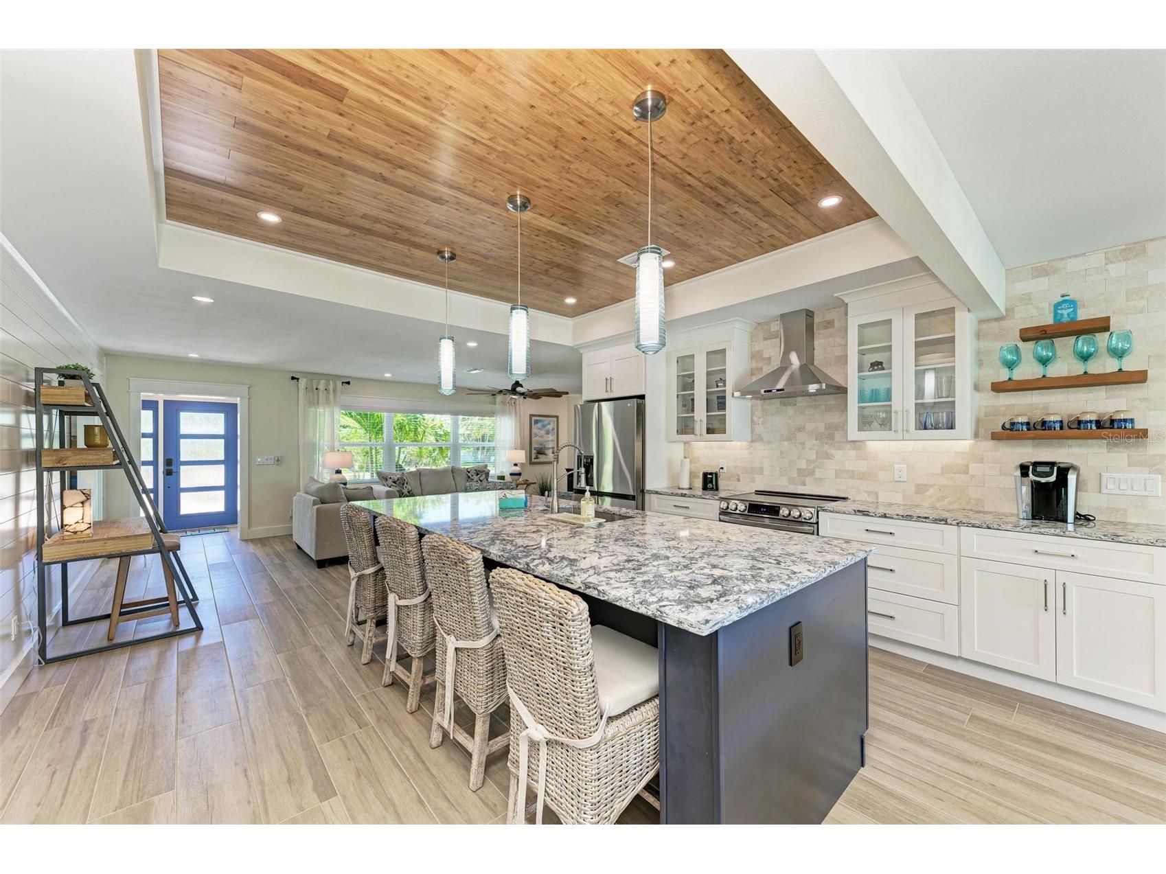 504 Bayview Drive Holmes Beach FL 34217 A4681249 image26