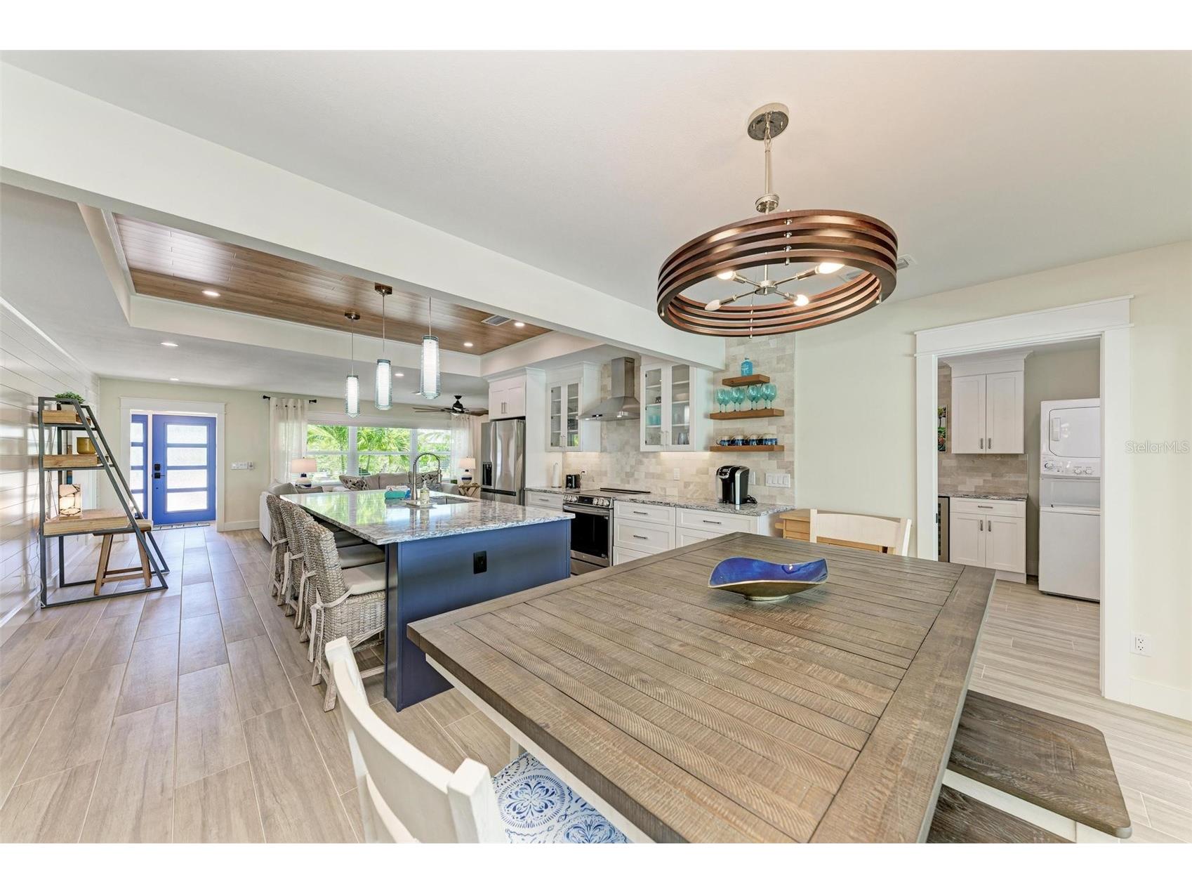 504 Bayview Drive Holmes Beach FL 34217 A4681249 image31