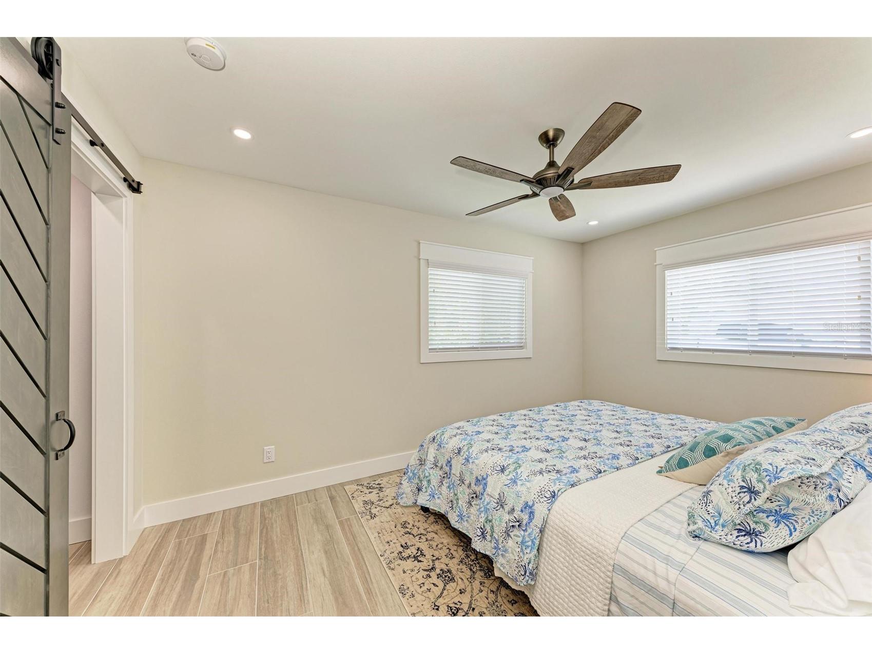 504 Bayview Drive Holmes Beach FL 34217 A4681249 image37