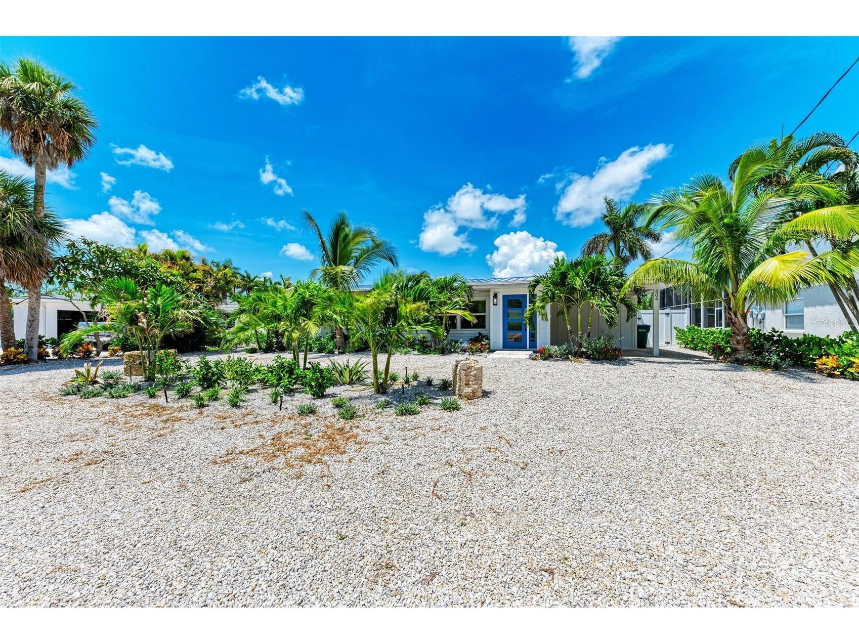 504 Bayview Drive Holmes Beach FL 34217 A4681249 image4