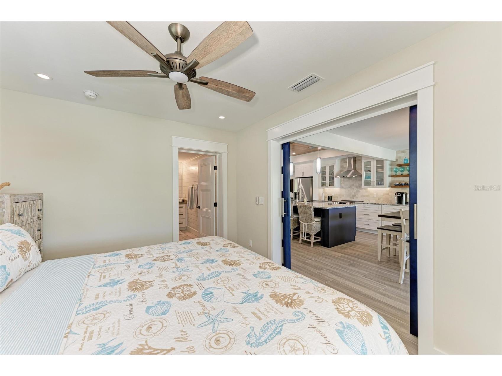 504 Bayview Drive Holmes Beach FL 34217 A4681249 image42