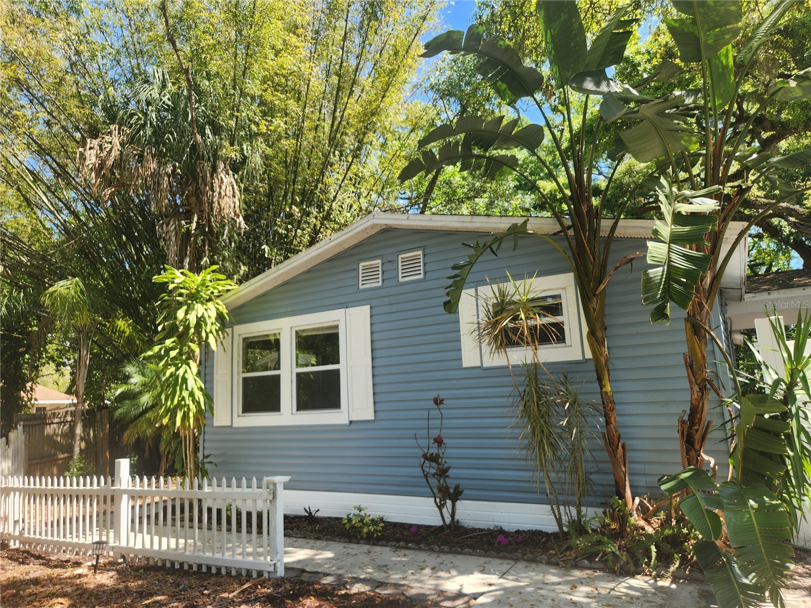 504 Belmont Street Safety Harbor FL 34695 TB8485164 image2